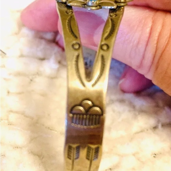 Nickel Silver Bell Trading Post Flower Faux Turquoise Necklace Bracelet Cuff Set - Picture 8 of 9